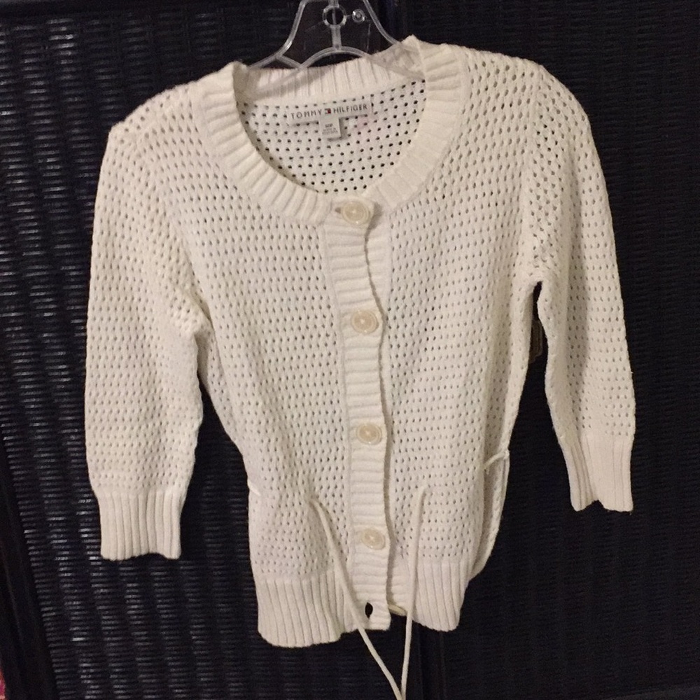 Tommy Hilfiger.  sweater